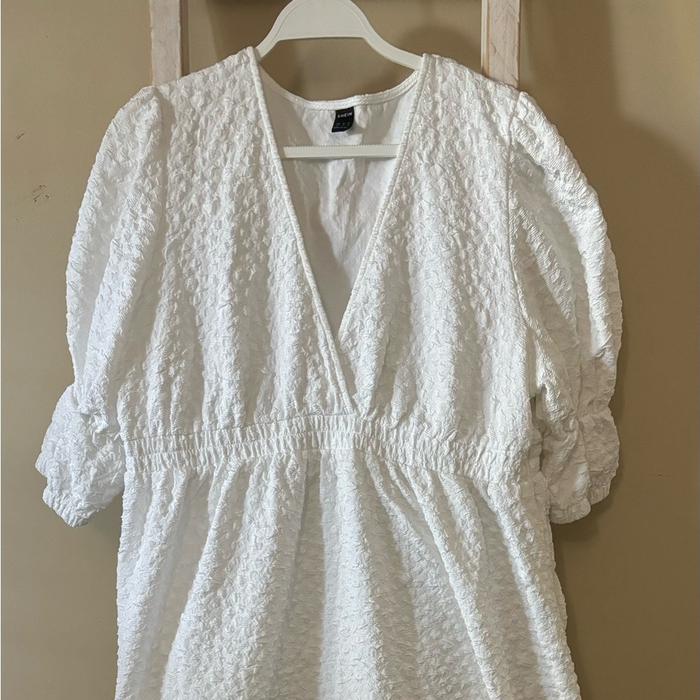 Maxi Dress with beautiful fluffy details